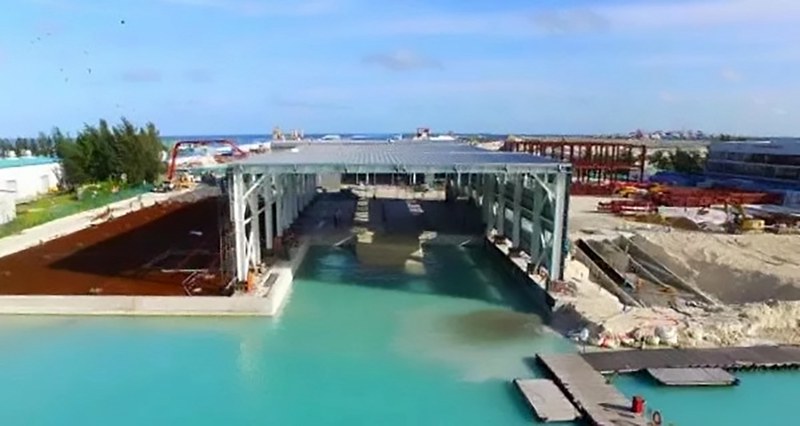 1539158458114720.jpg 机库1.jpg